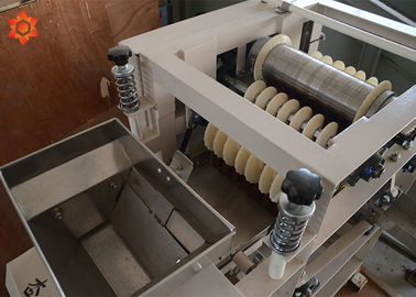 Operação fácil da tensão 380v de grande resistência industrial da máquina de casca dos feijões
