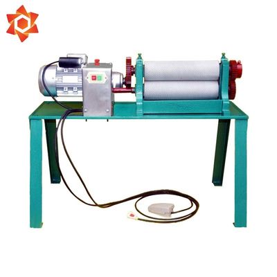 máquina 4,5 do rolo da fundação da cera de abelha do comprimento do rolo de 450mm - tamanho de 5,4mm células